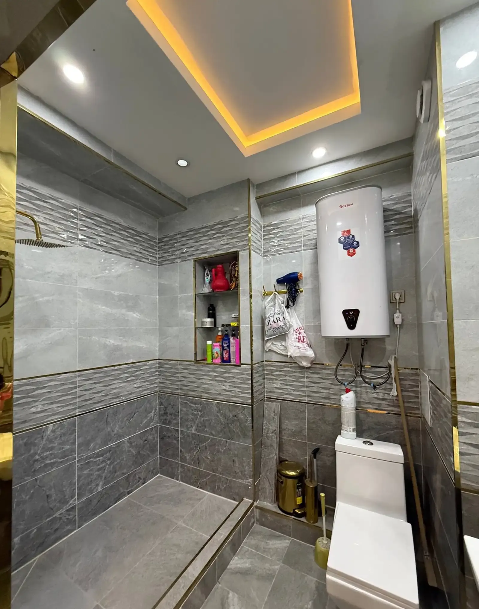 4-комн. квартира, 9 этаж, 136 м², Шохмансур