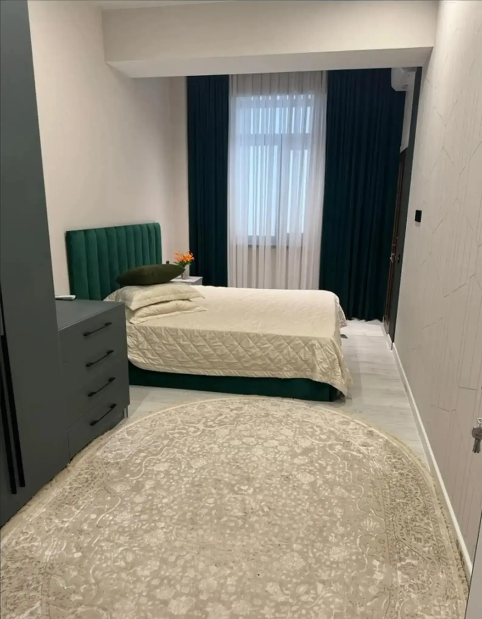 3-к квартира, 16 этаж, 90 м², Шохмансур