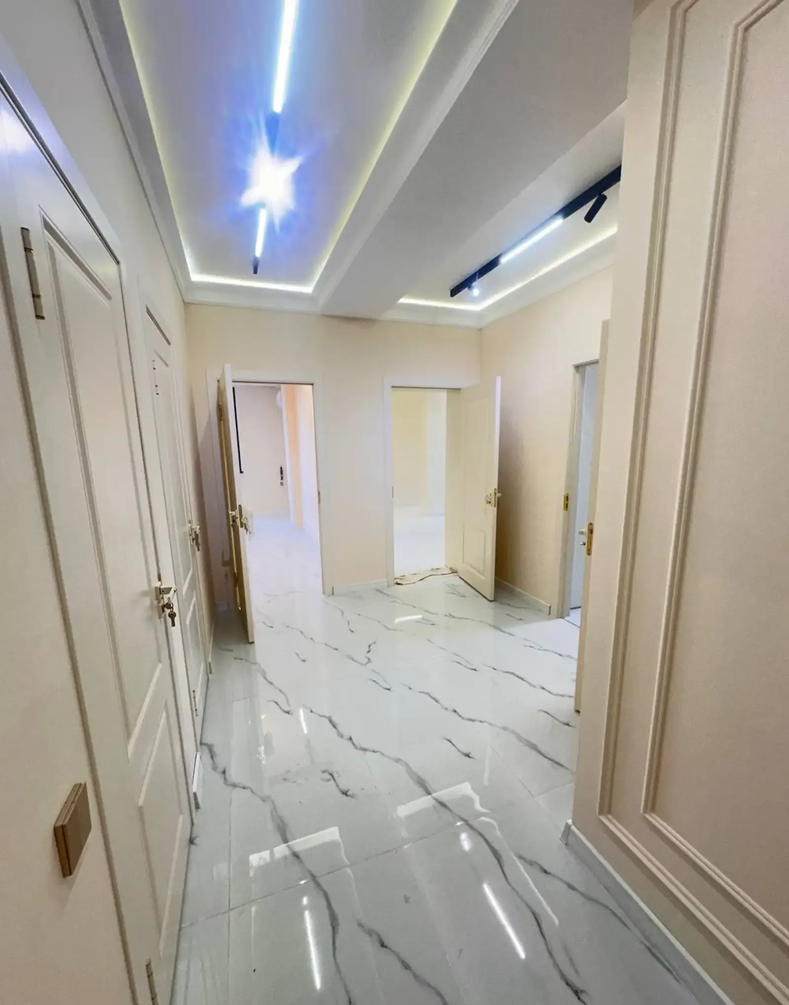 2-комн. квартира, 15 этаж, 84 м², Сино