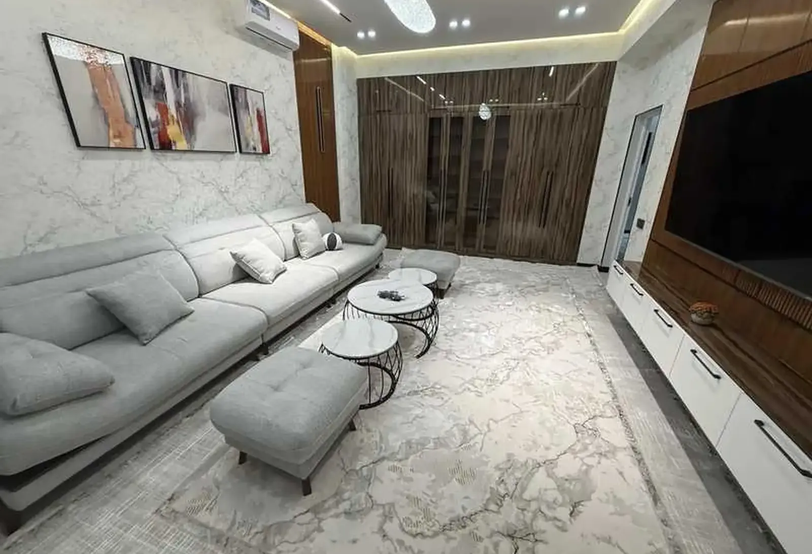 2-комн. квартира, 9 этаж, 83м², Шоҳмансур