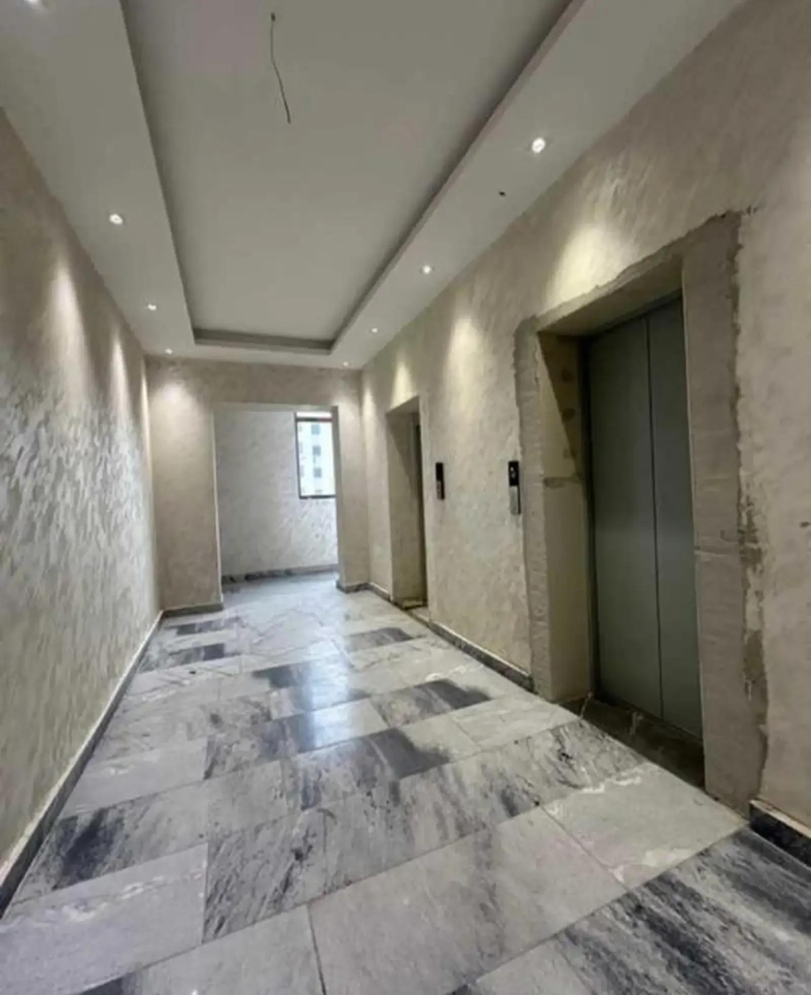 3-комн. квартира, 10 этаж, 100м², Шохмансур