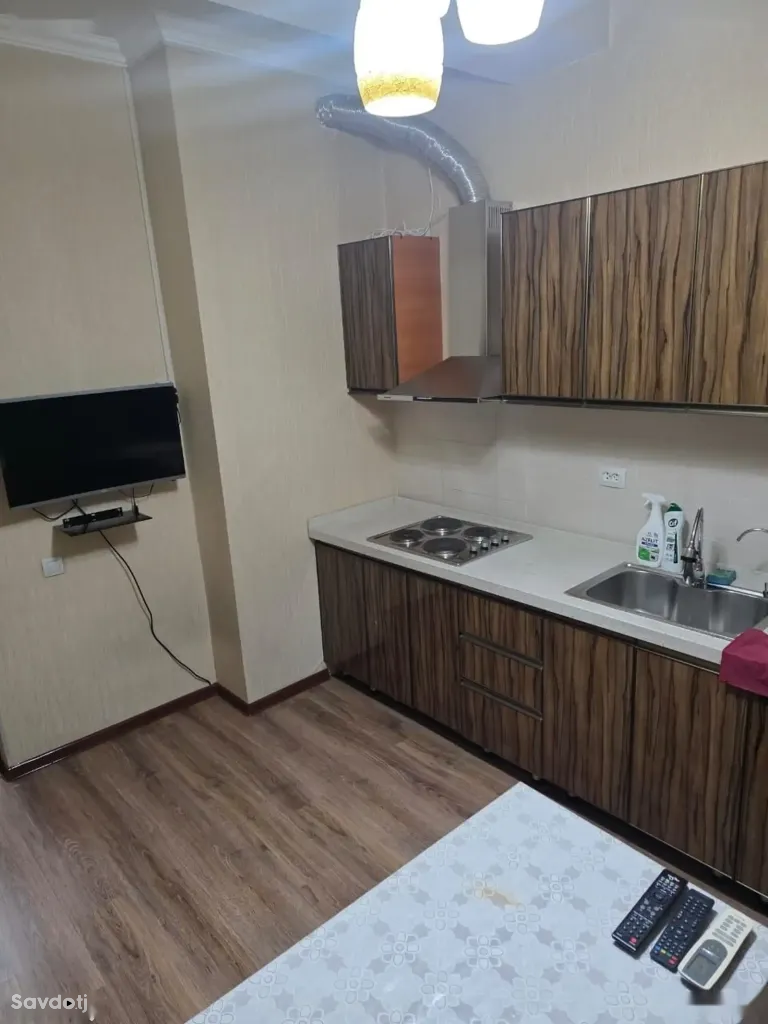 2-комн. квартира, 2 этаж, 76 м², Сино