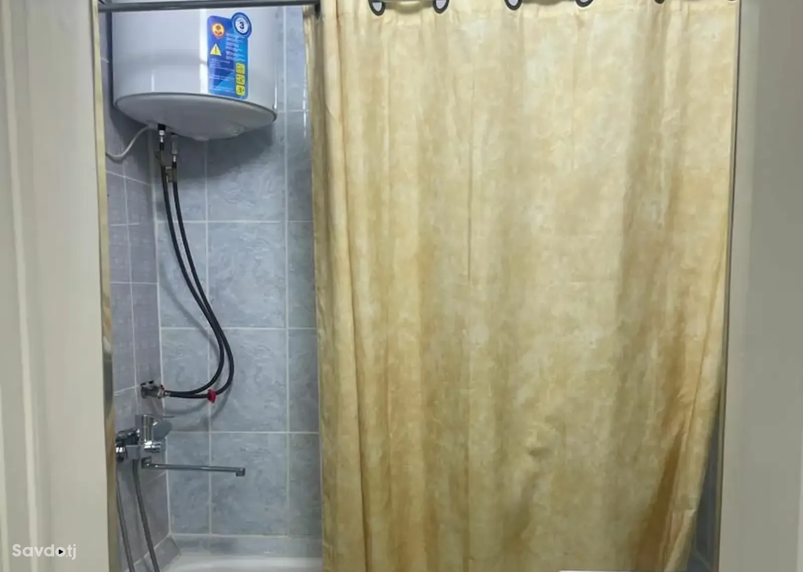 3-комн. квартира, 2 этаж, 68 м², Сино