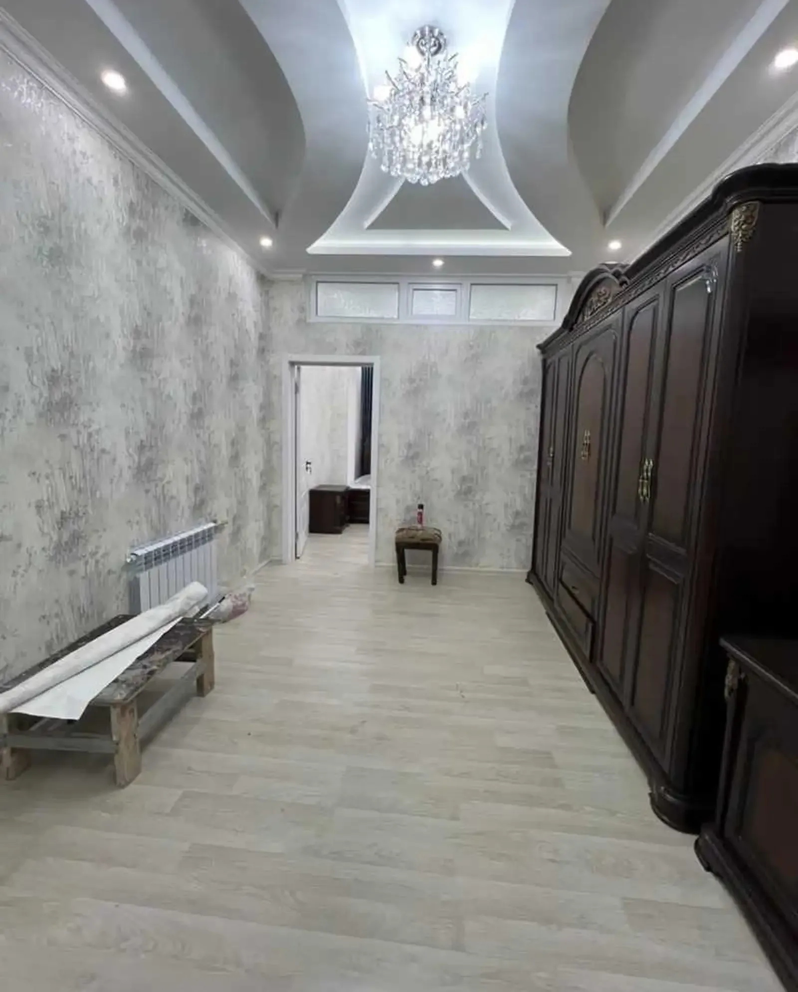 3-комн. квартира, 12 этаж, 95м², Шоҳмансур