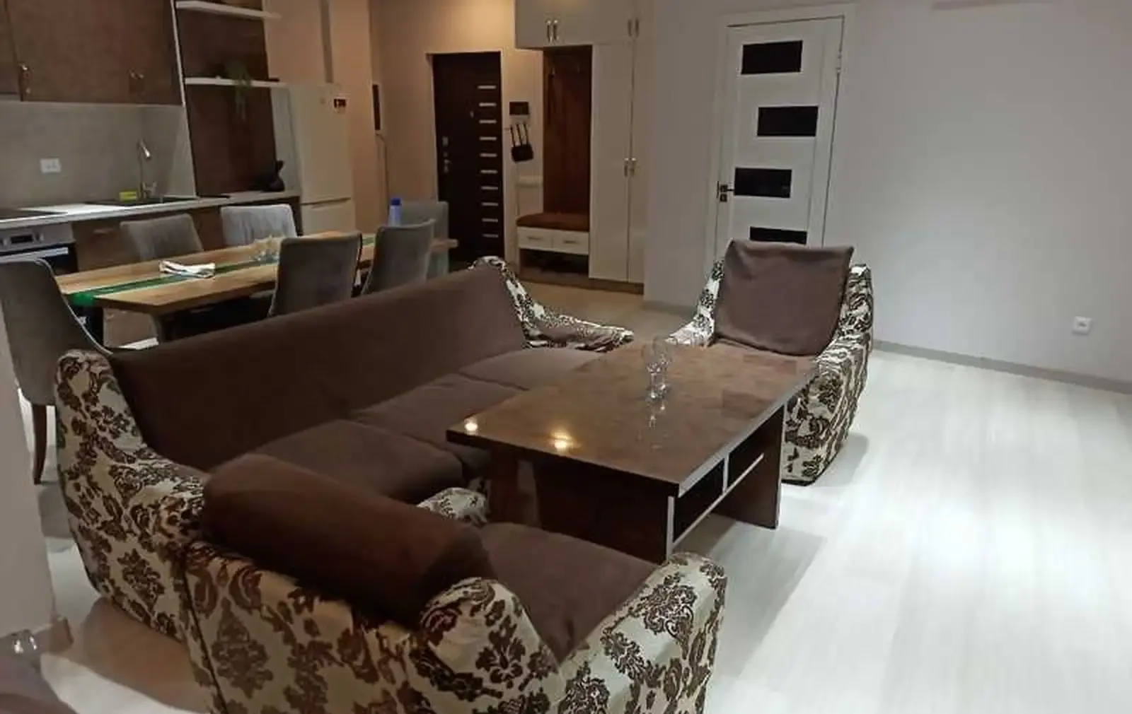 3-комн. квартира, 14 этаж, 70м², Садбарг