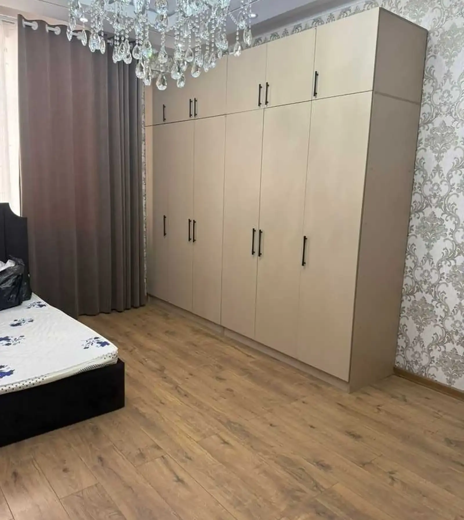 3-комн. квартира, 4 этаж, 130м², Сомони