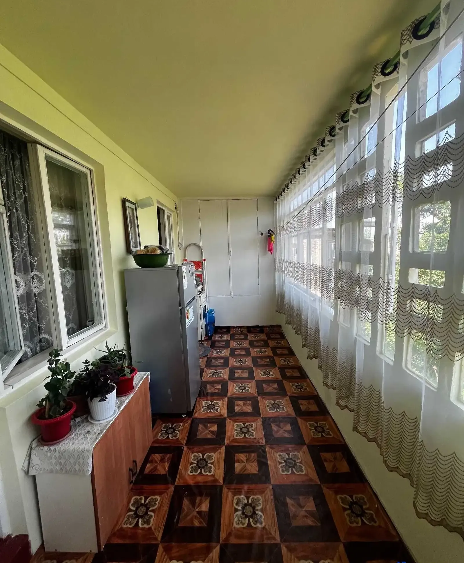 4-комн. квартира, 4 этаж, 83 м², Фирдавси