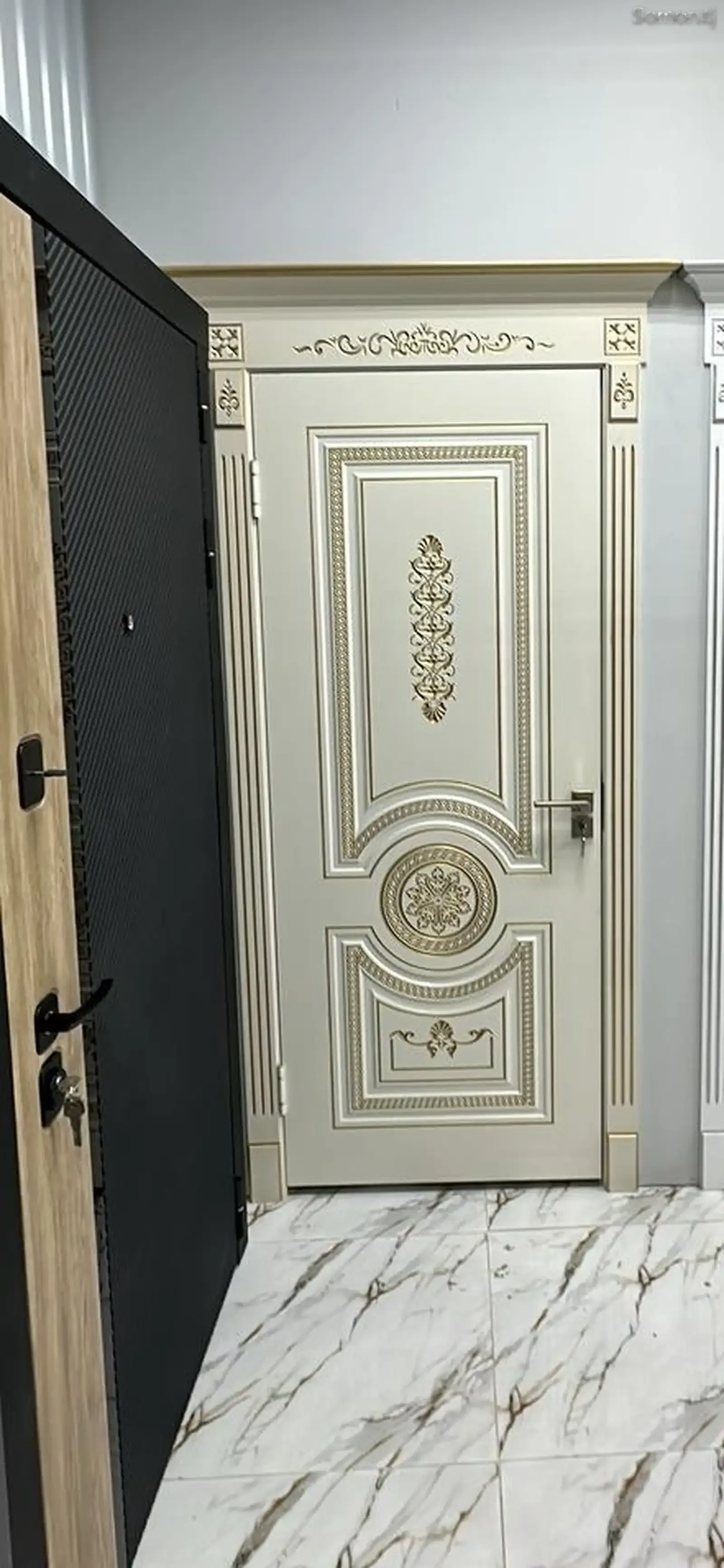 Дверь