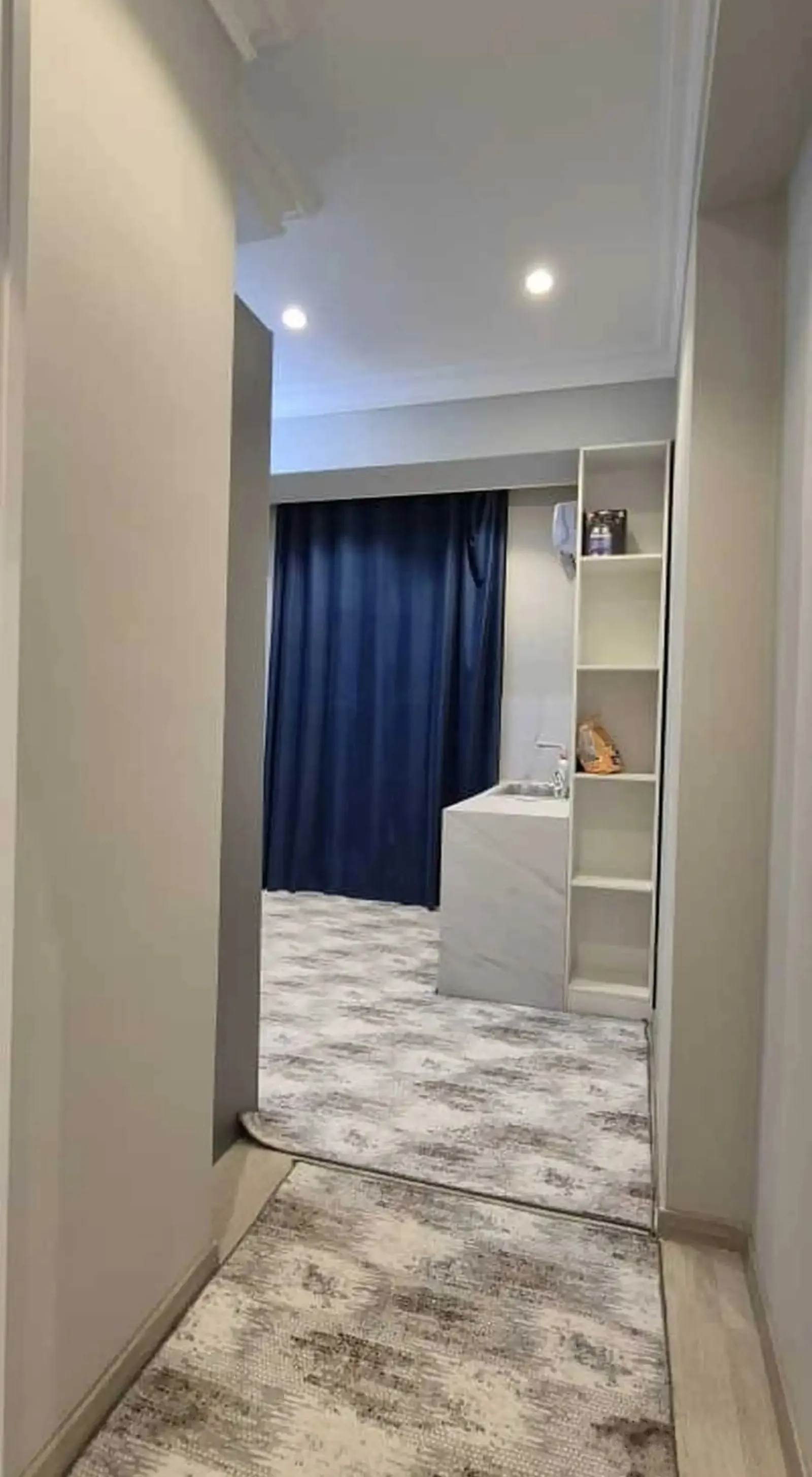 2-комн. квартира, 15 этаж, 90м², Шохмансур