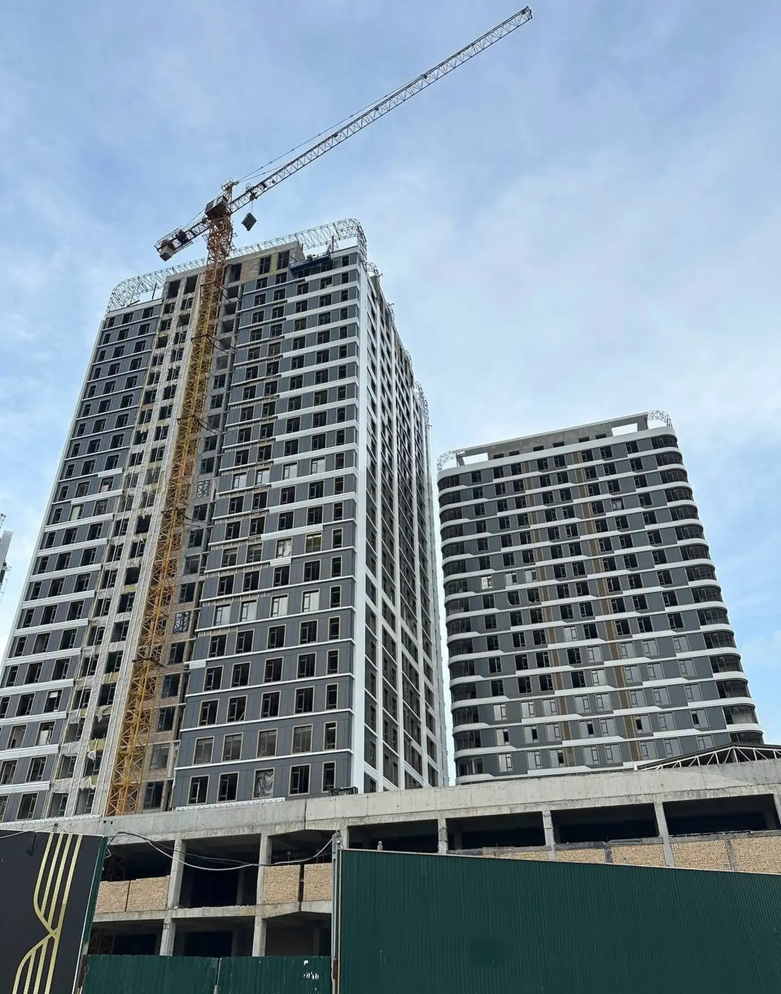 2-комн. квартира, 12 этаж, 91 м², Сино