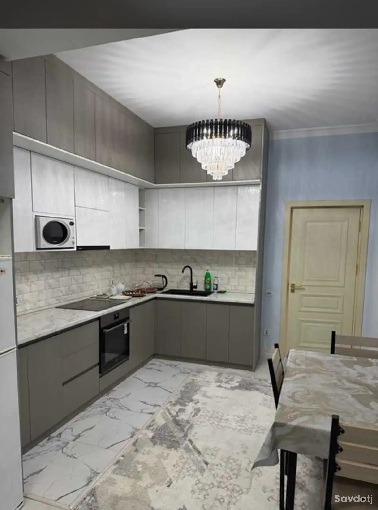 2-комн. квартира, 11 этаж, 85м², Шохмансур
