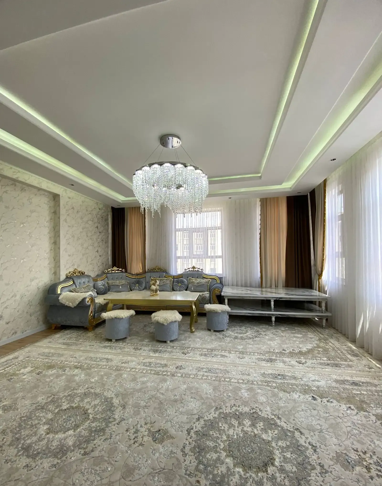 3-комн. квартира, 13 этаж, 133 м², Мехргон