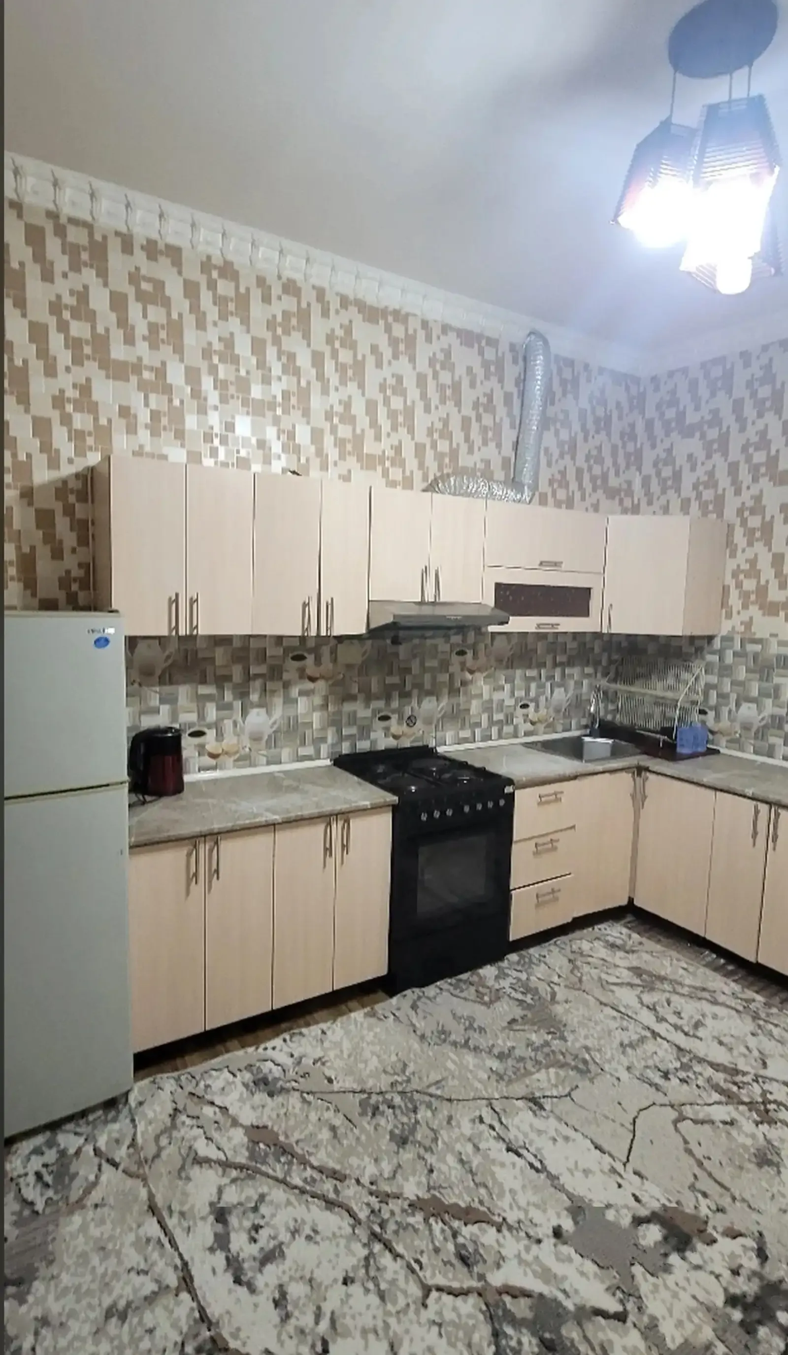 3-комн. квартира, 3 этаж, 108м², Шохмансур
