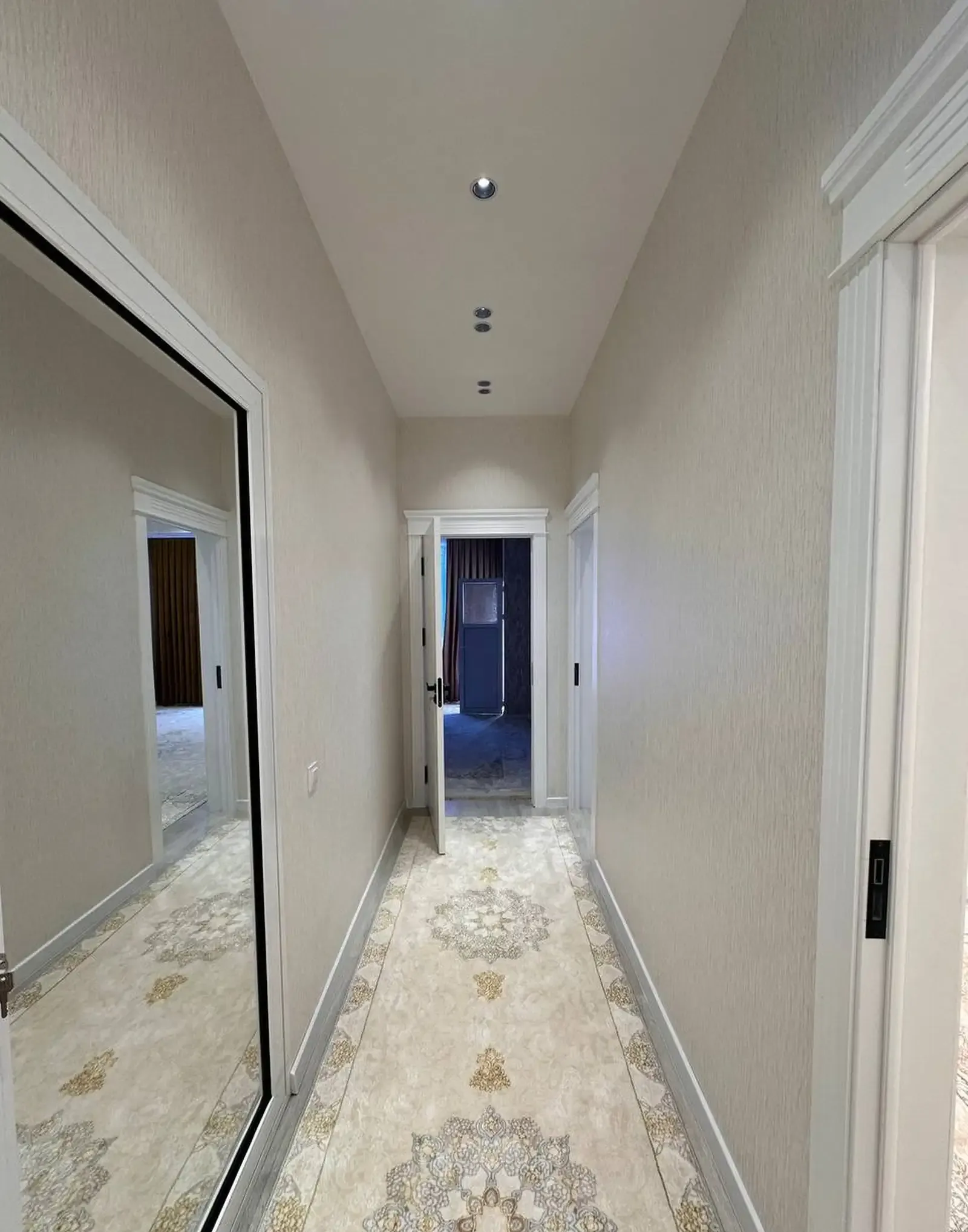 3-комн. квартира, 5 этаж, 75 м², Сино