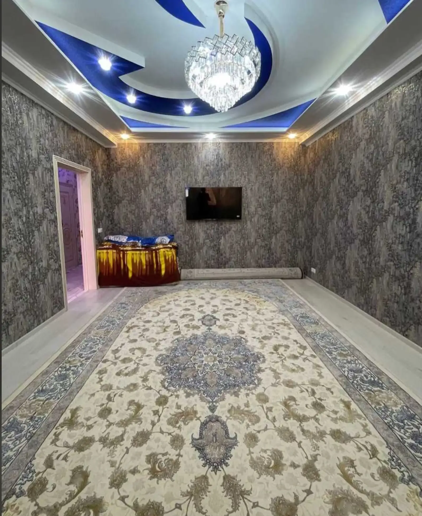 2-комн. квартира, 12 этаж, 65м², Сино