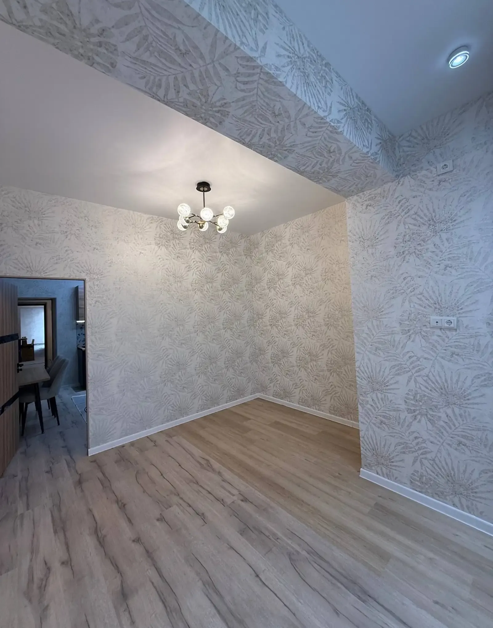 2-комн. квартира, 13 этаж, 61 м², И Сомони