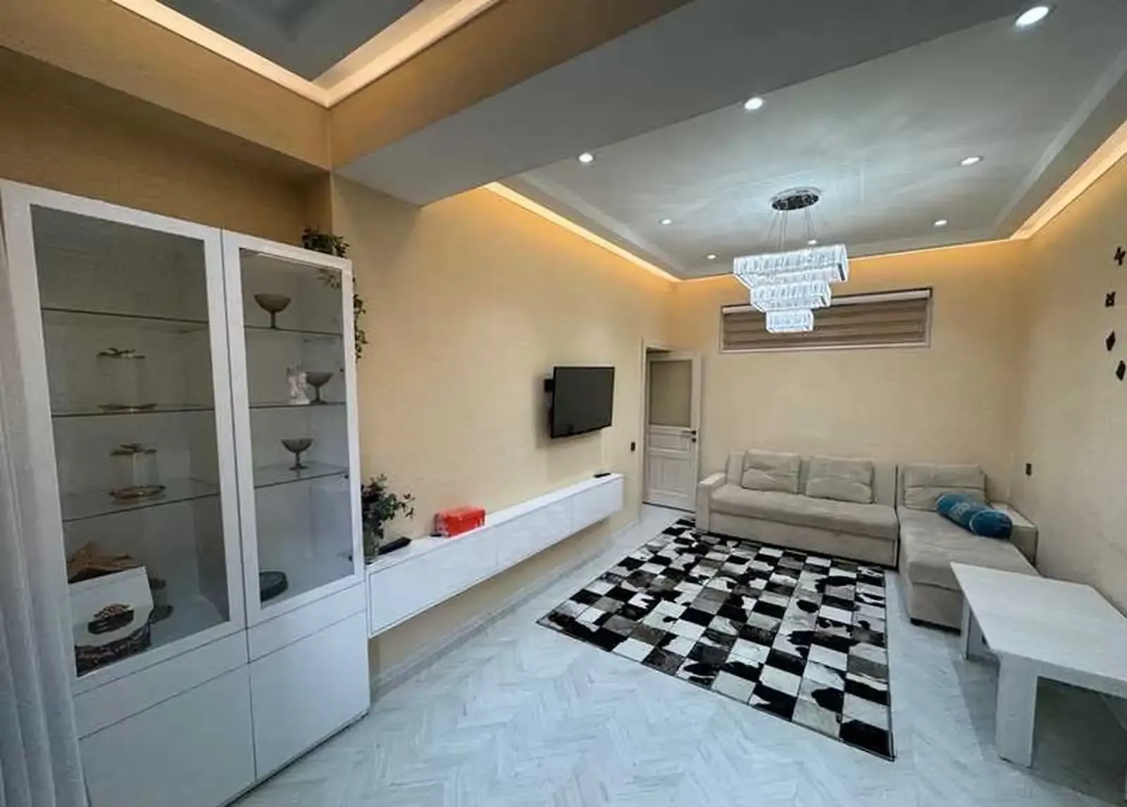2-комн. квартира, 9 этаж, 75м², Чордома Аэропорт