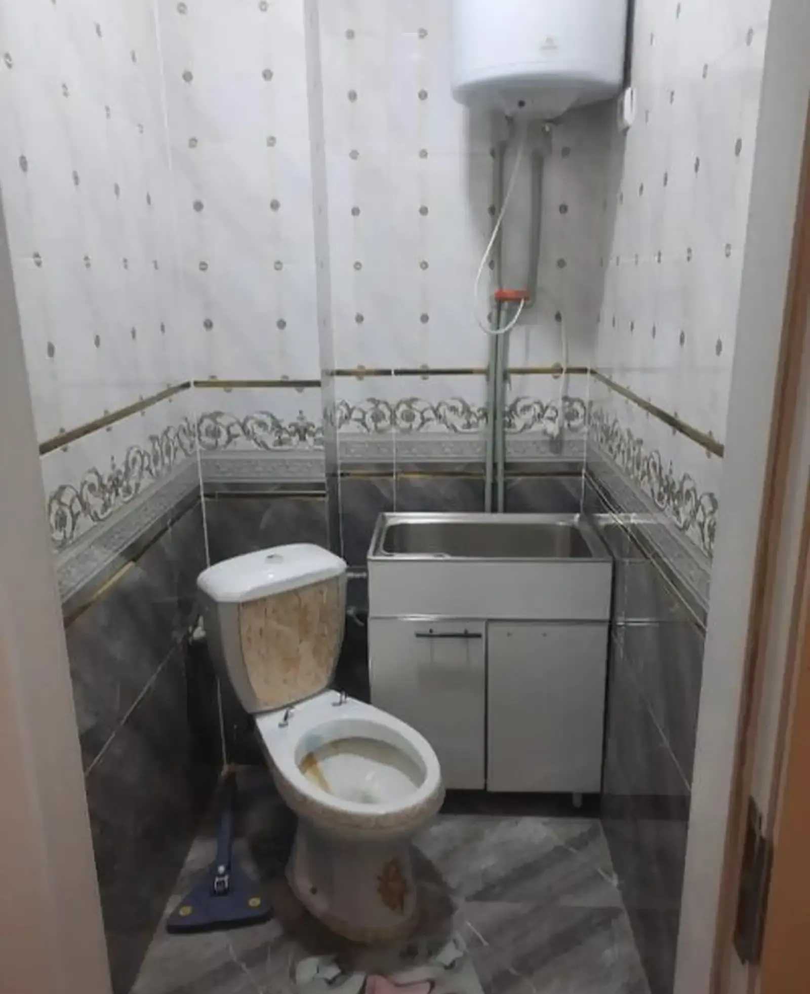 3-комн. квартира, 2 этаж, 80м², Фирдавси