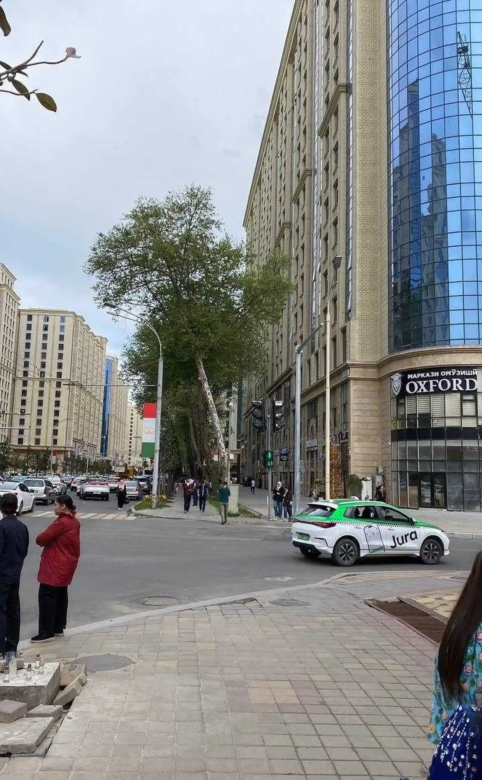 2-комн. квартира, 8 этаж, 80м², Шохмансур