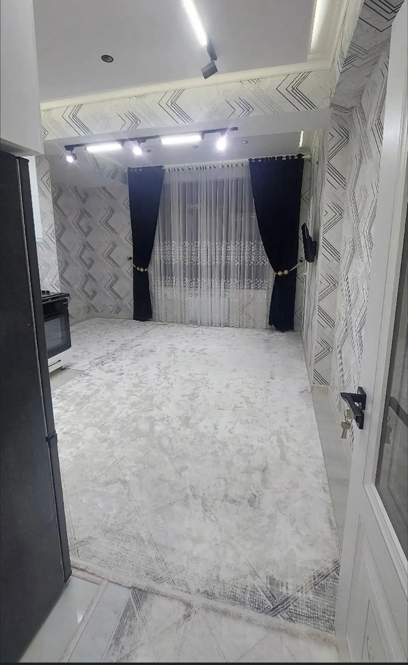 3-комн. квартира, 14 этаж, 86 м², Фирдавси назди чорахаи чал чам