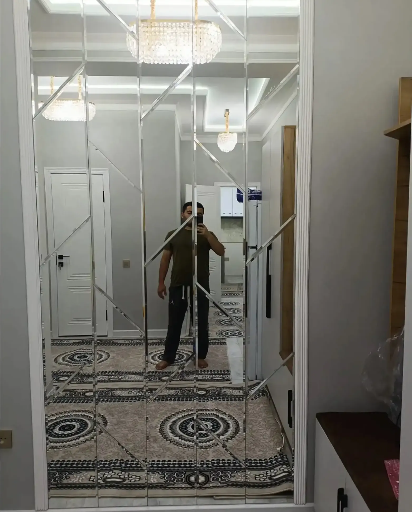 2-комн. квартира, 4 этаж, 65м², 33 мкр
