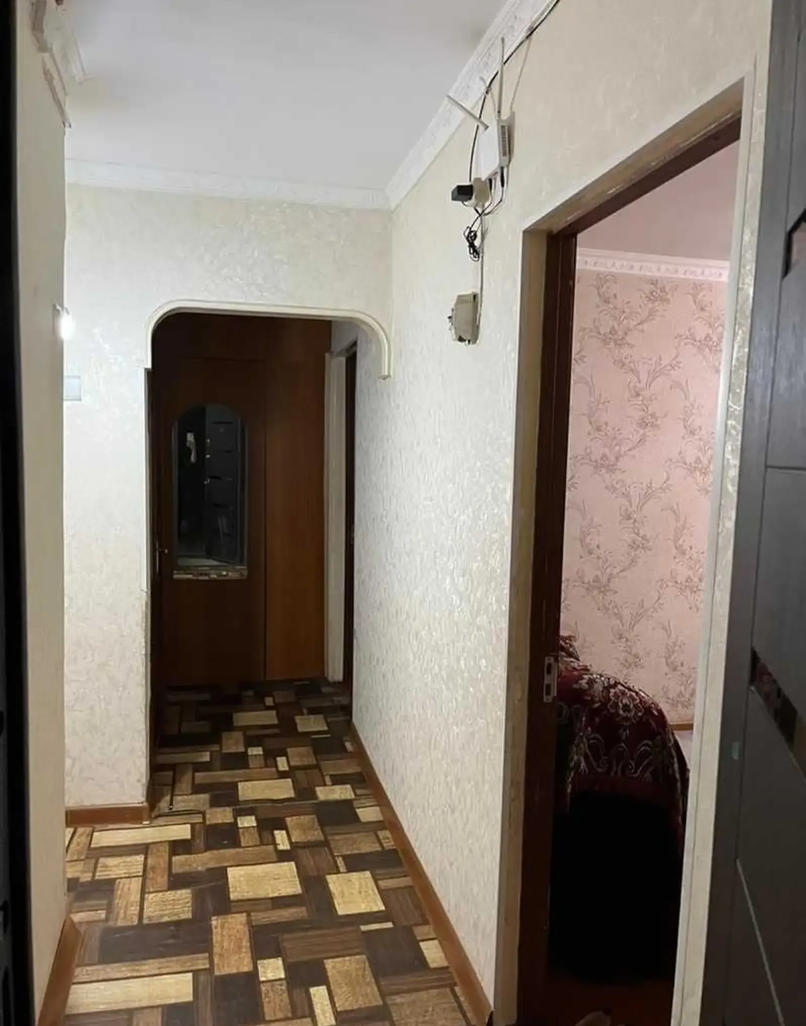2-комн. квартира, 1 этаж, 80м², Борбат 78