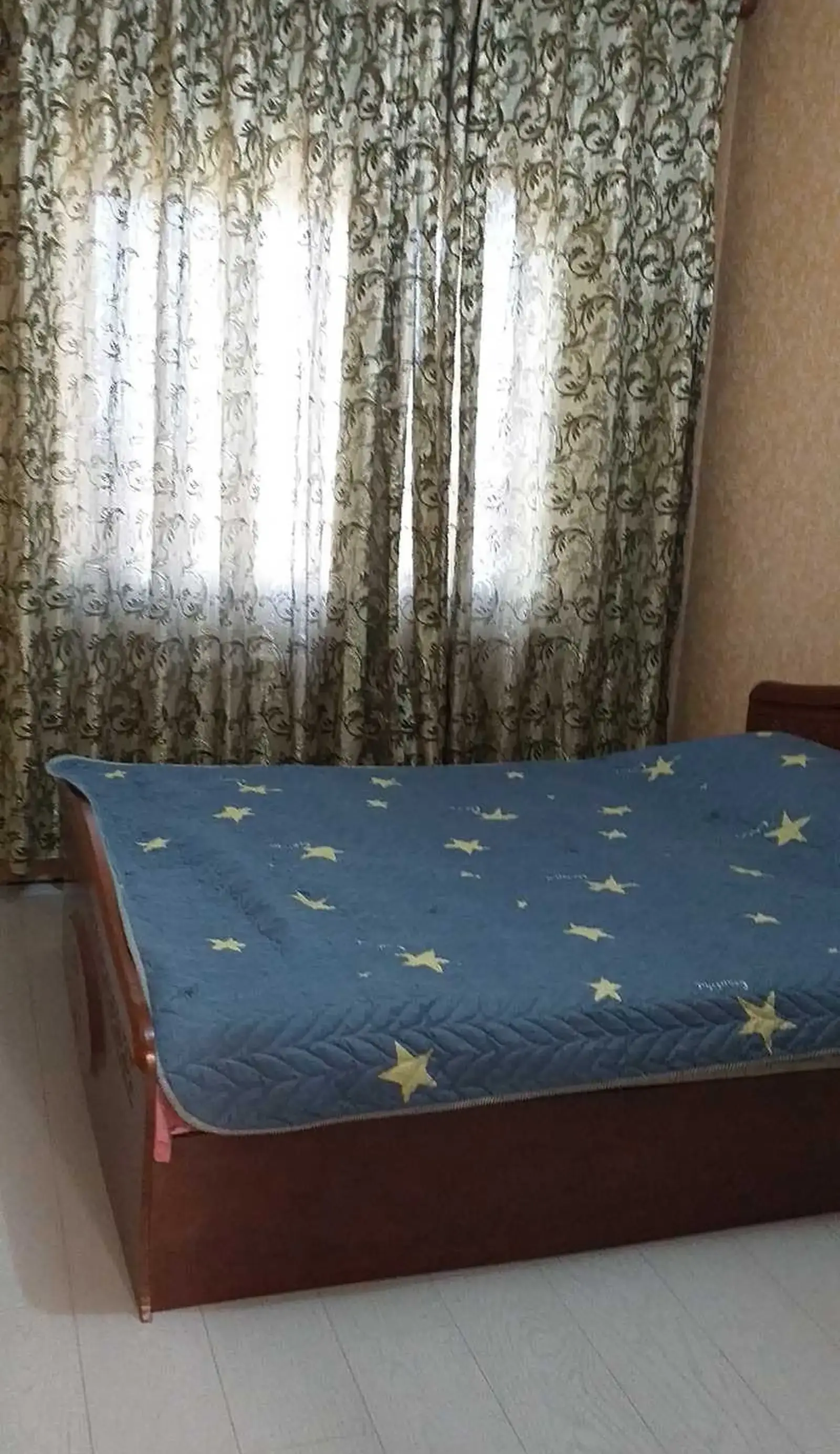 5-комн. квартира, 7 этаж, 100м², Сино