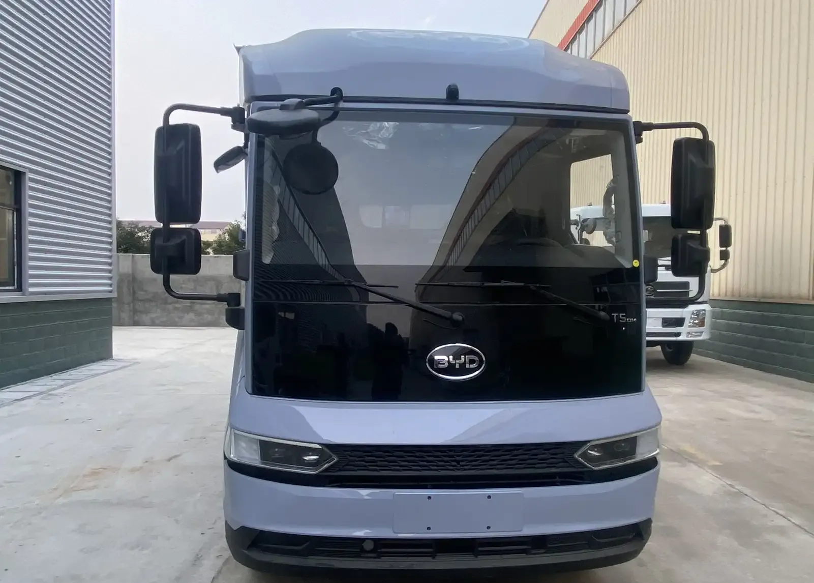 Бортовой грузовик BYD T5 DM, 2026