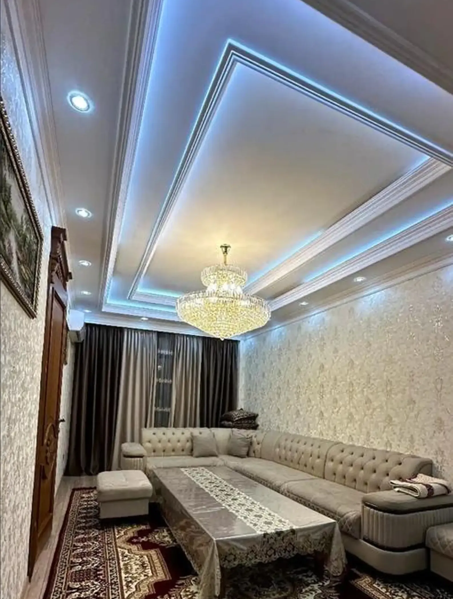 3-комн. квартира, 2 этаж, 130м², Сомони
