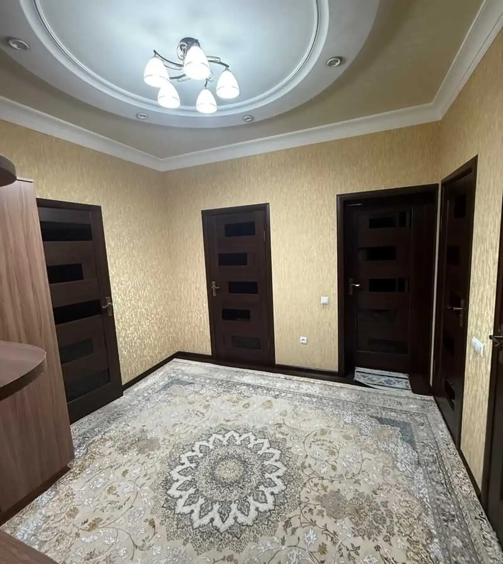 3-комн. квартира, 10 этаж, 85м², И.Сомони