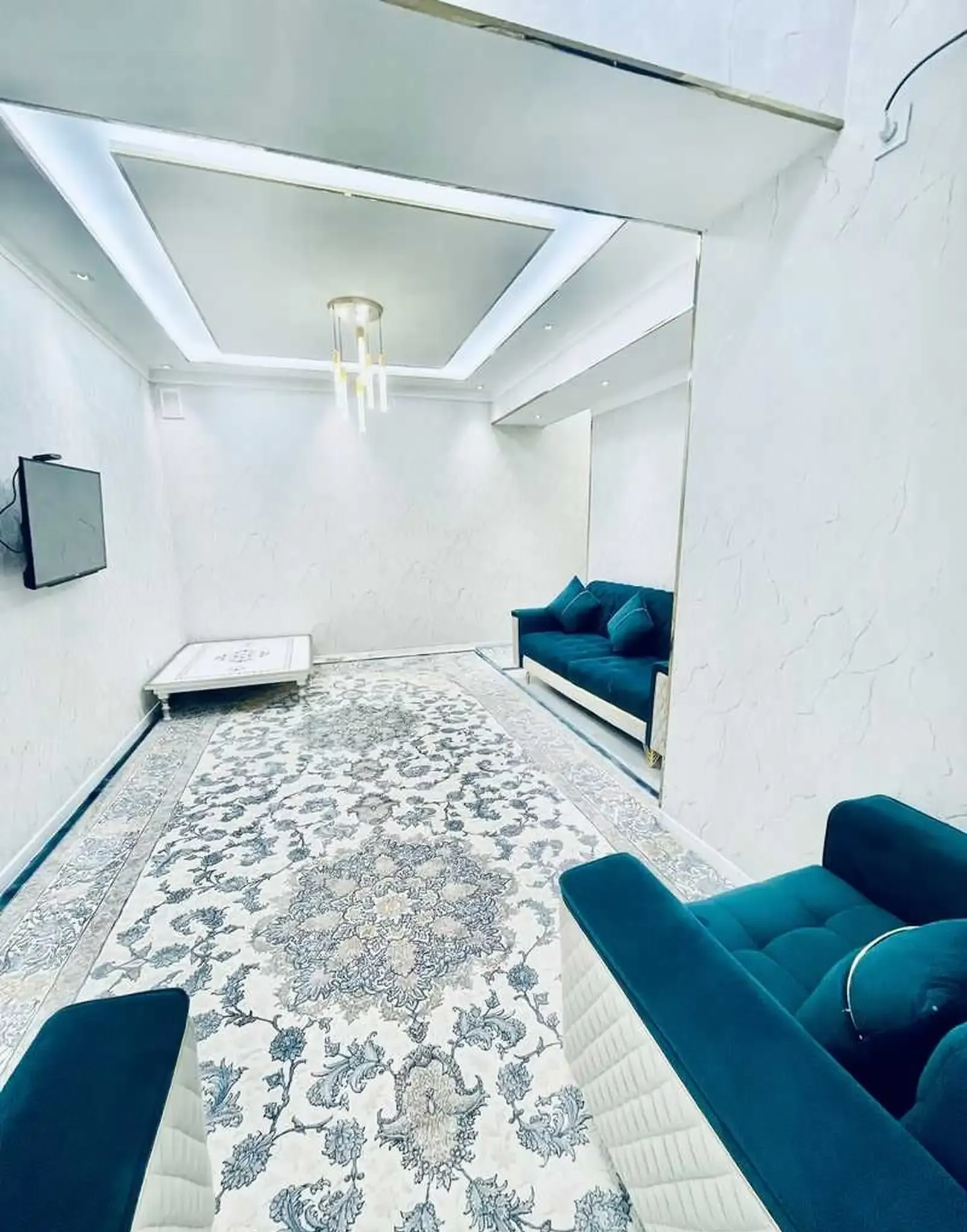 3-комн. квартира, 14 этаж, 100м², Больницаи скорый