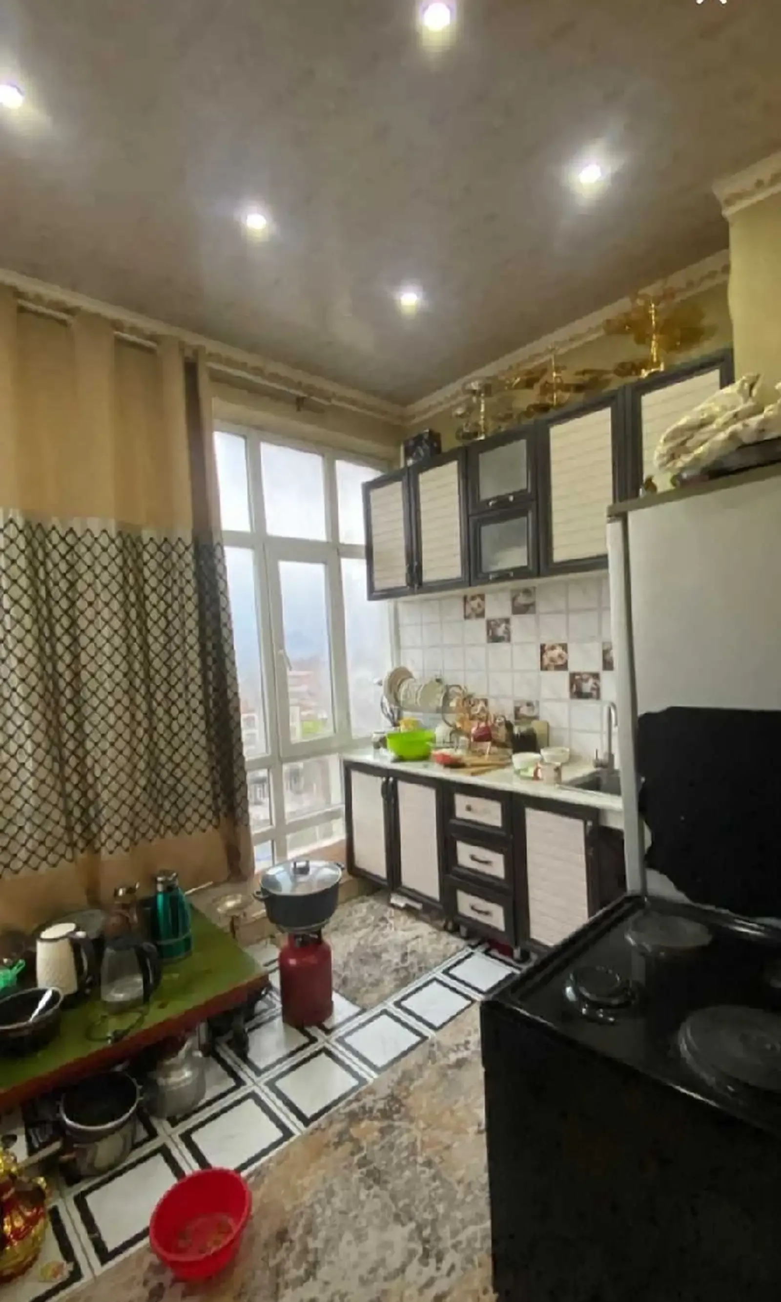 3-комн. квартира, 9 этаж, 100м², Н.Фирдавси.Саховат