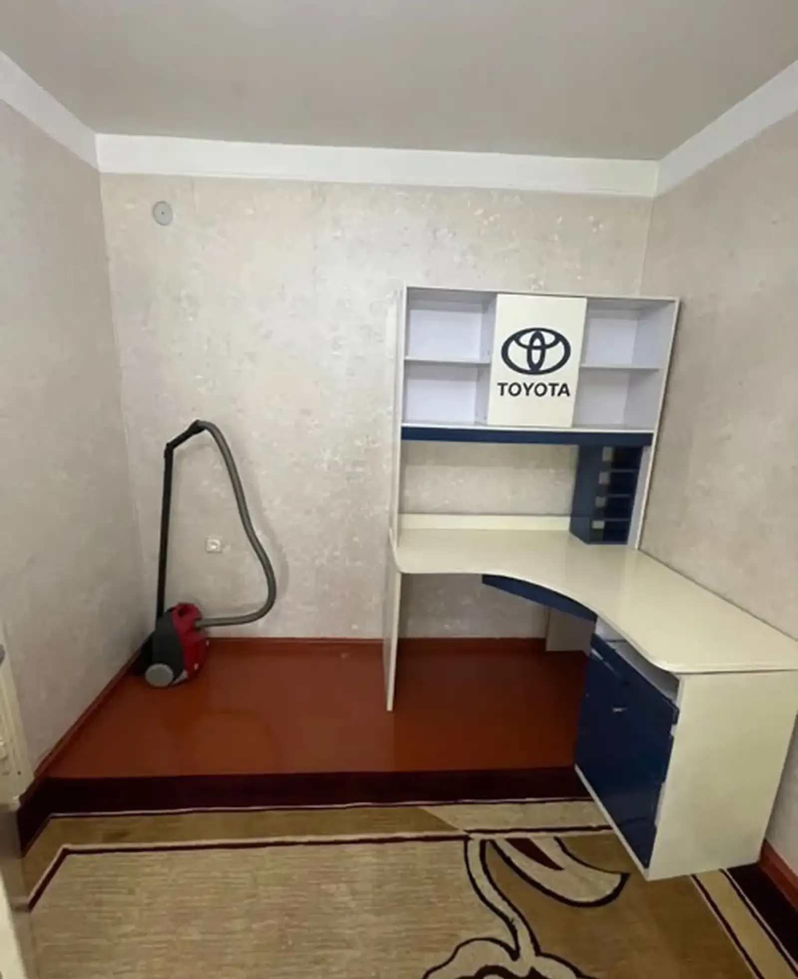 2-комн. квартира, 4 этаж, 75м², Сино