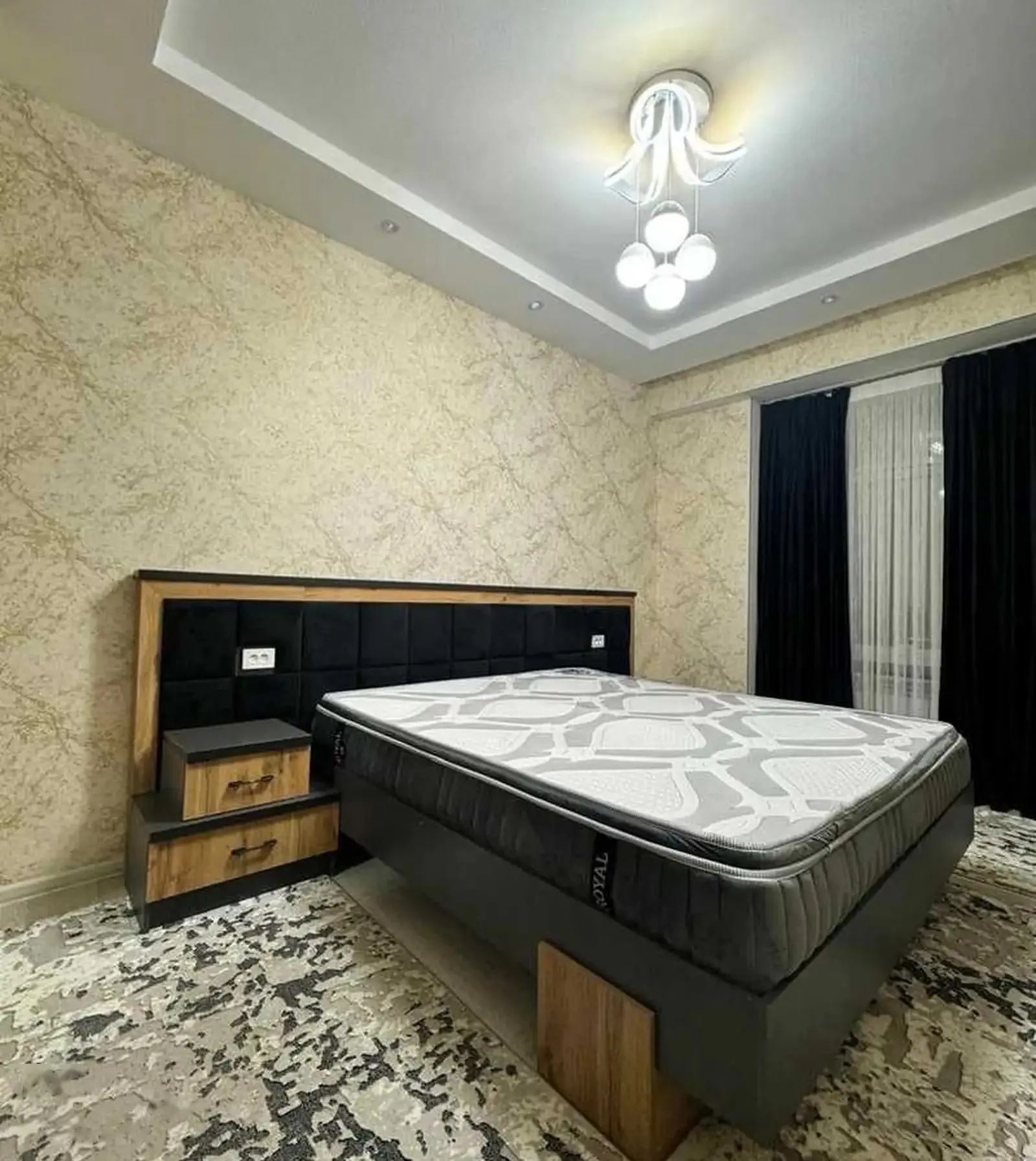 2-комн. квартира, 13 этаж, 60м², Шохмансур