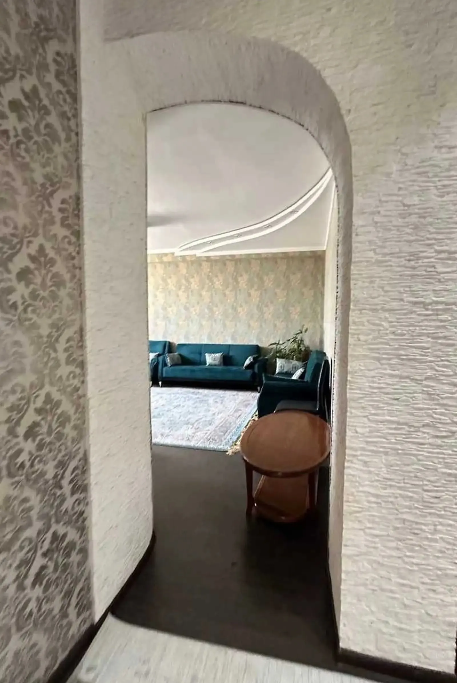2-комн. квартира, 2 этаж, 102м², Ботанический сад