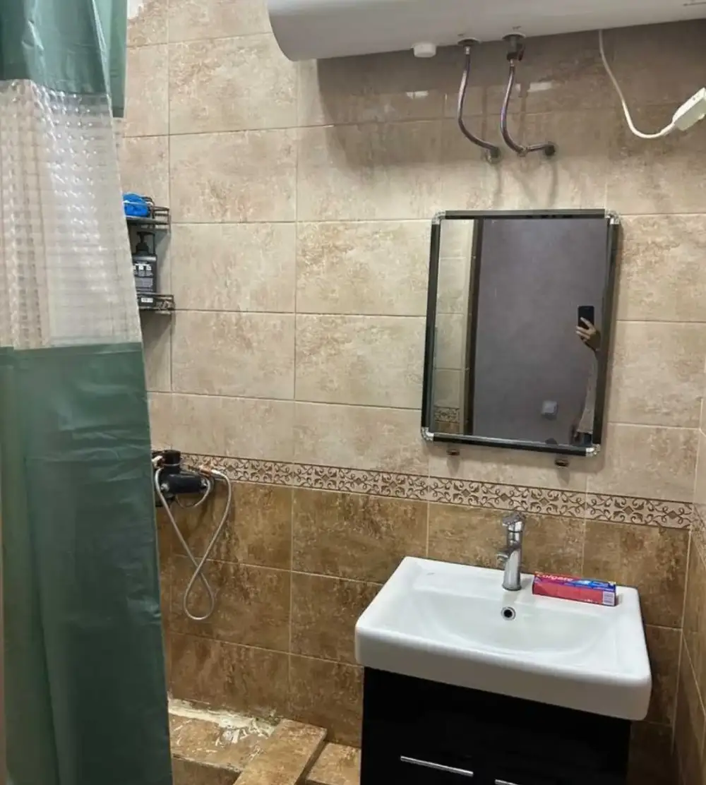 2-комн. квартира, 8 этаж, 80 м², сино