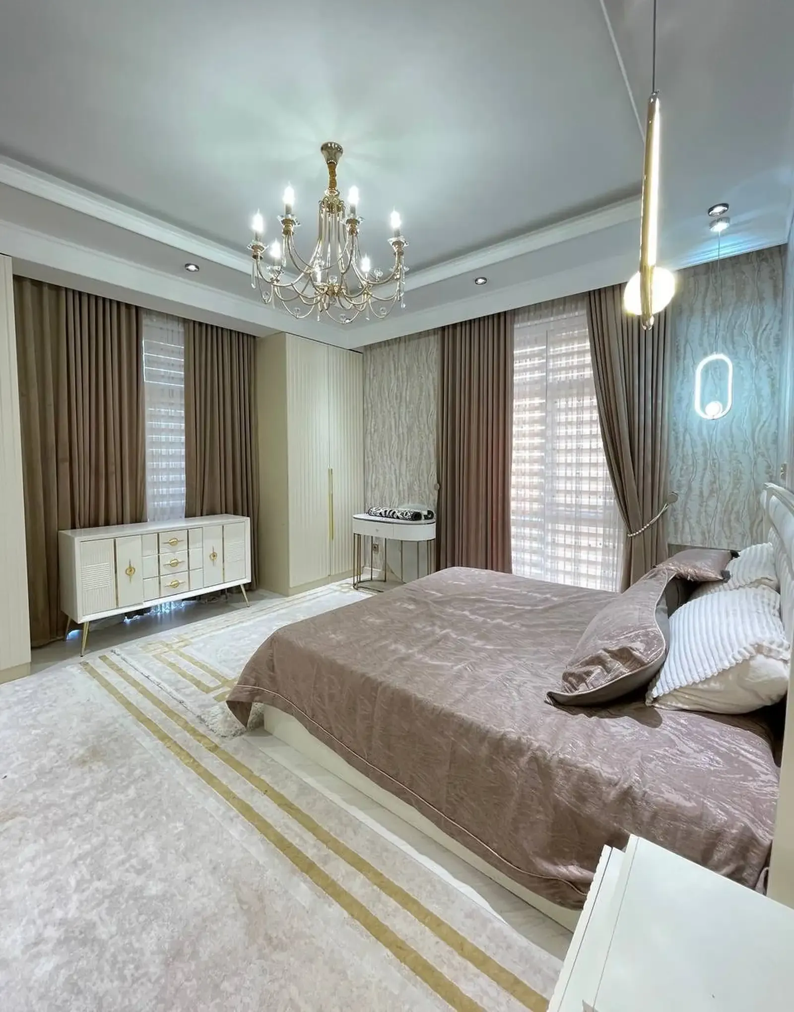 3-комн. квартира, 18 этаж, 117 м², Шохмансур