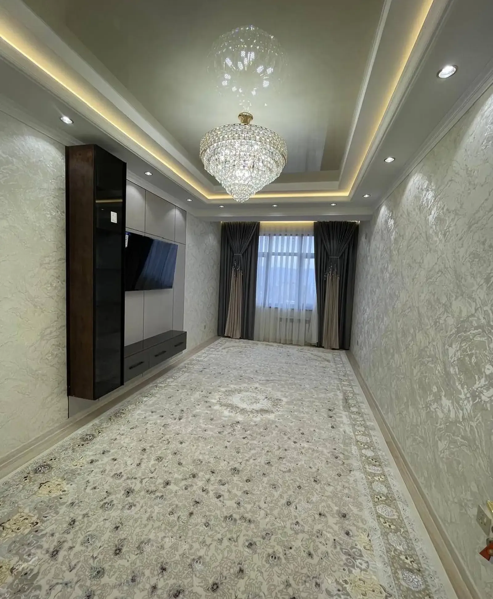 3-комн. квартира, 10 этаж, 72 м², шохмансур