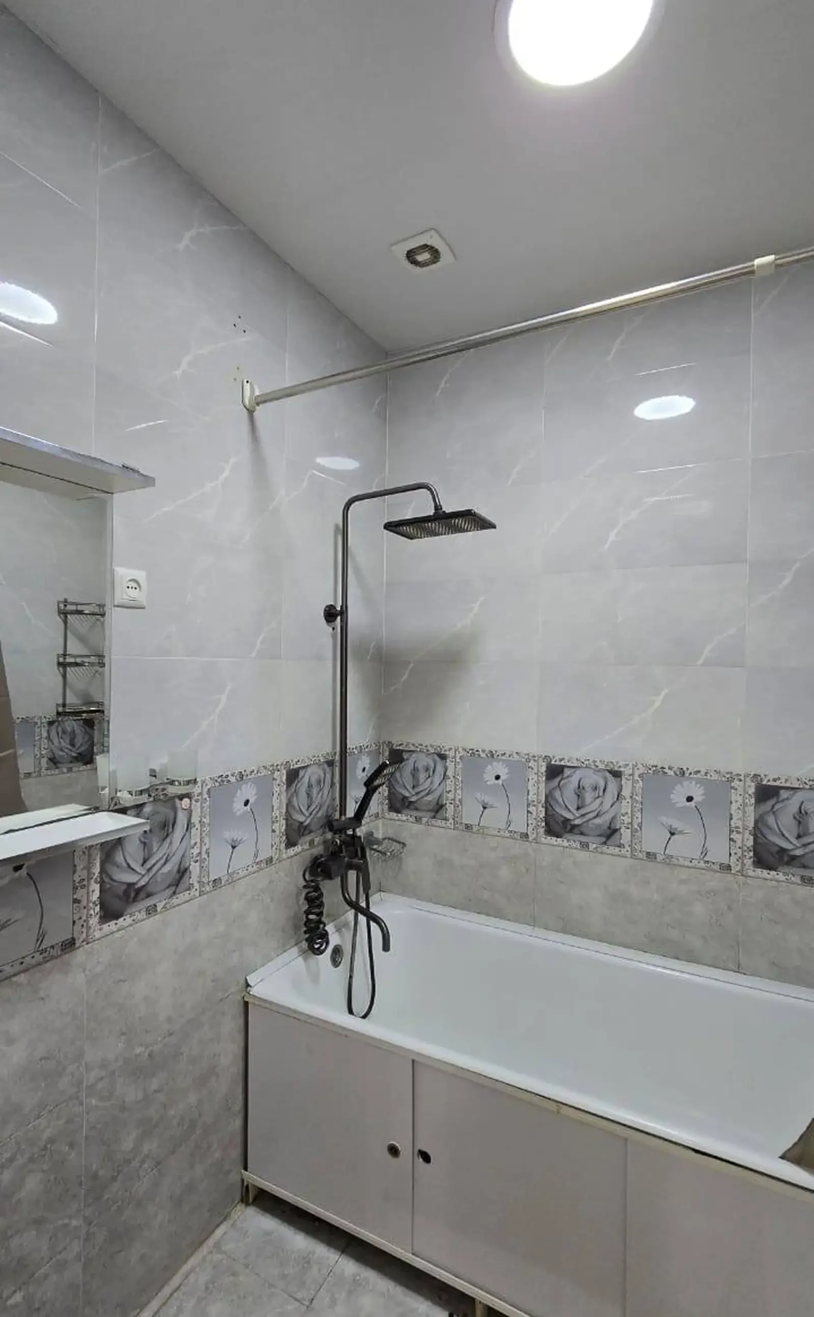 3-комн. квартира, 16 этаж, 88 м², Фирдавси Маладёжни