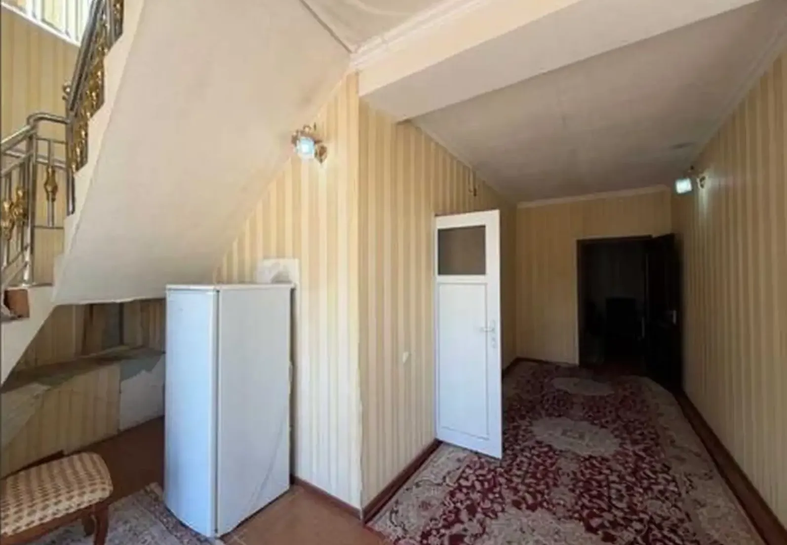 2-этажный, 8 комнатный дом, 430 м², Фирдавси