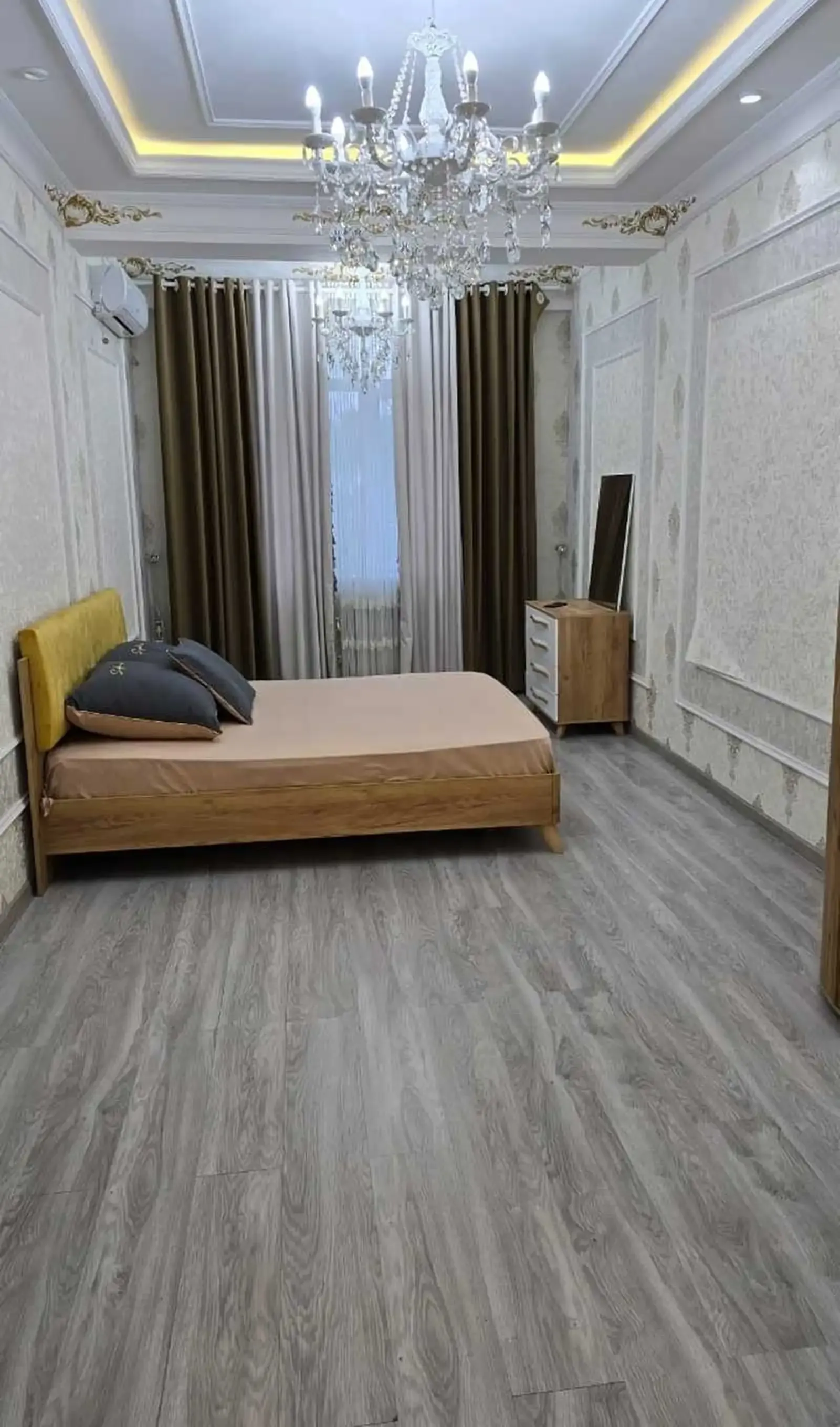 2-комн. квартира, 4 этаж, 90м², Дом печати