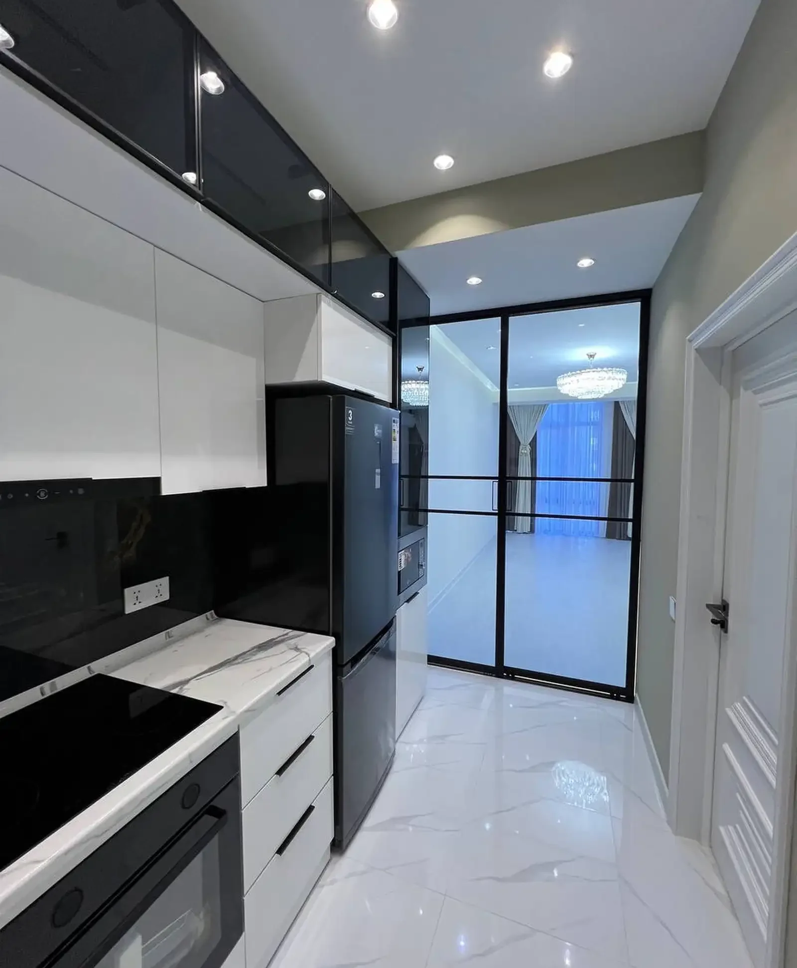 2-комн. квартира, 12 этаж, 66 м², Сино