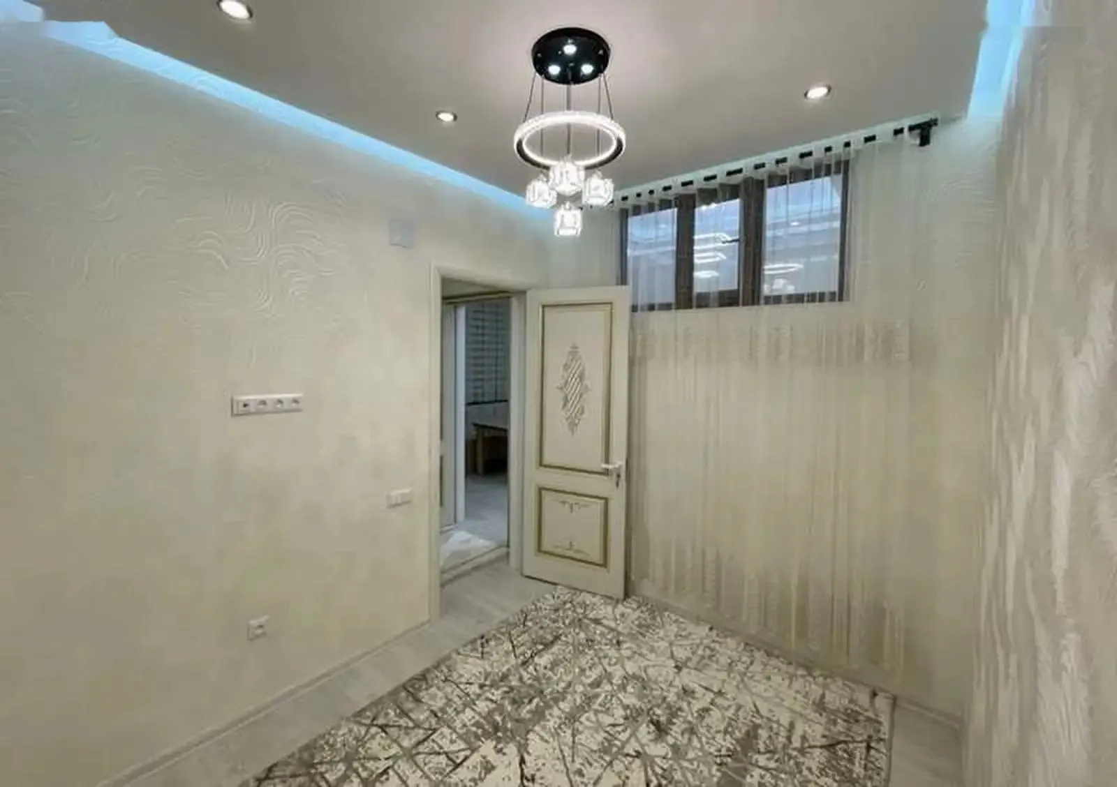 3-к квартира, 5 этаж, 115 м², и сомони