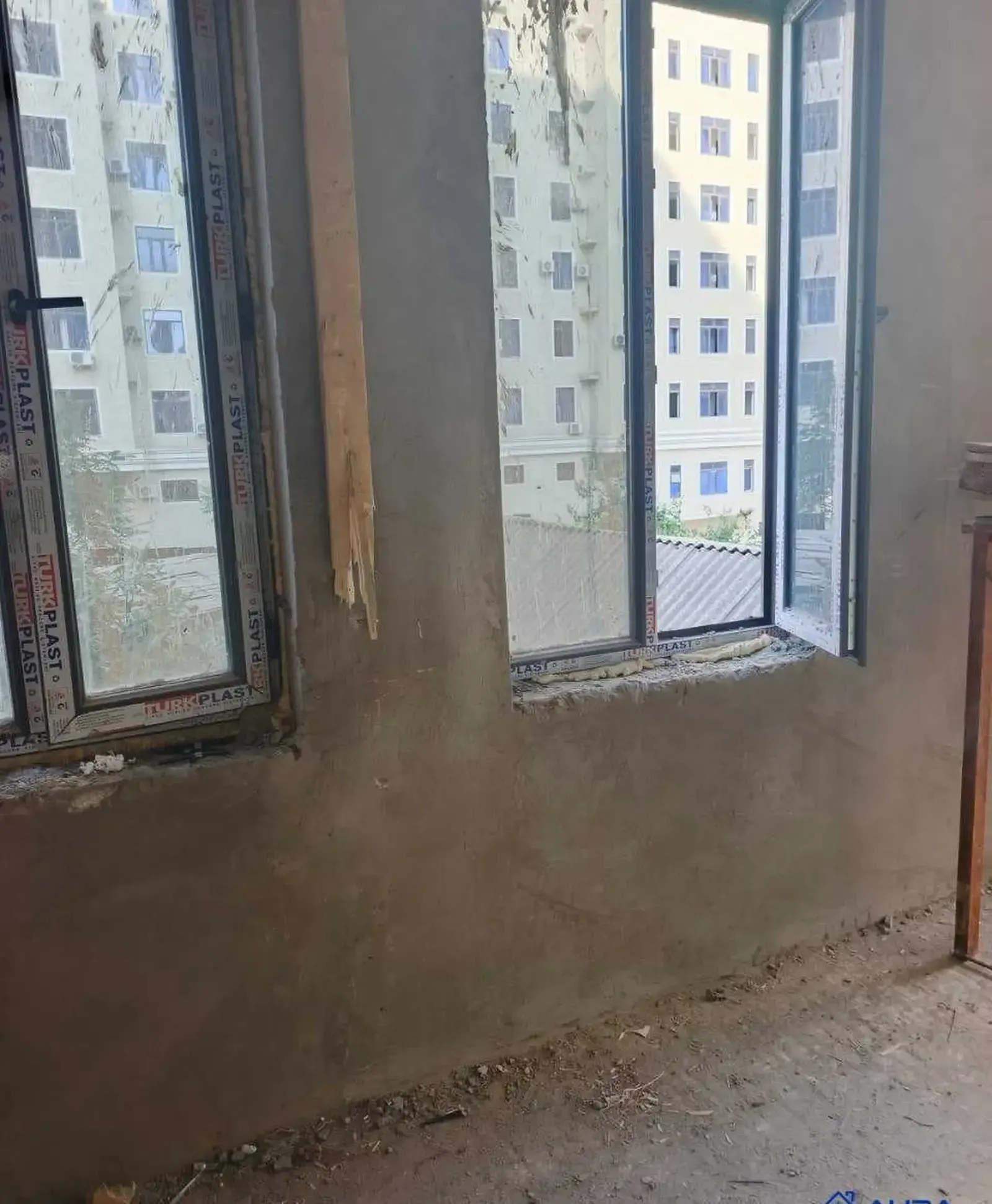 3-комн. квартира, 2 этаж, 58 м², Сино