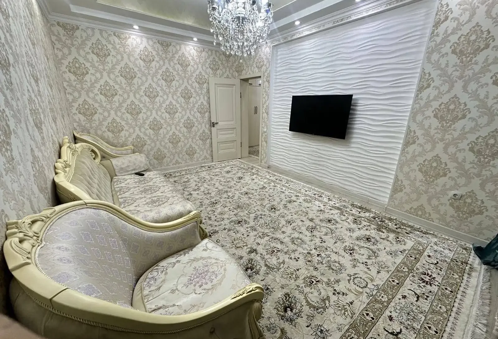 3-комн. квартира, 5 этаж, 80 м², Сино