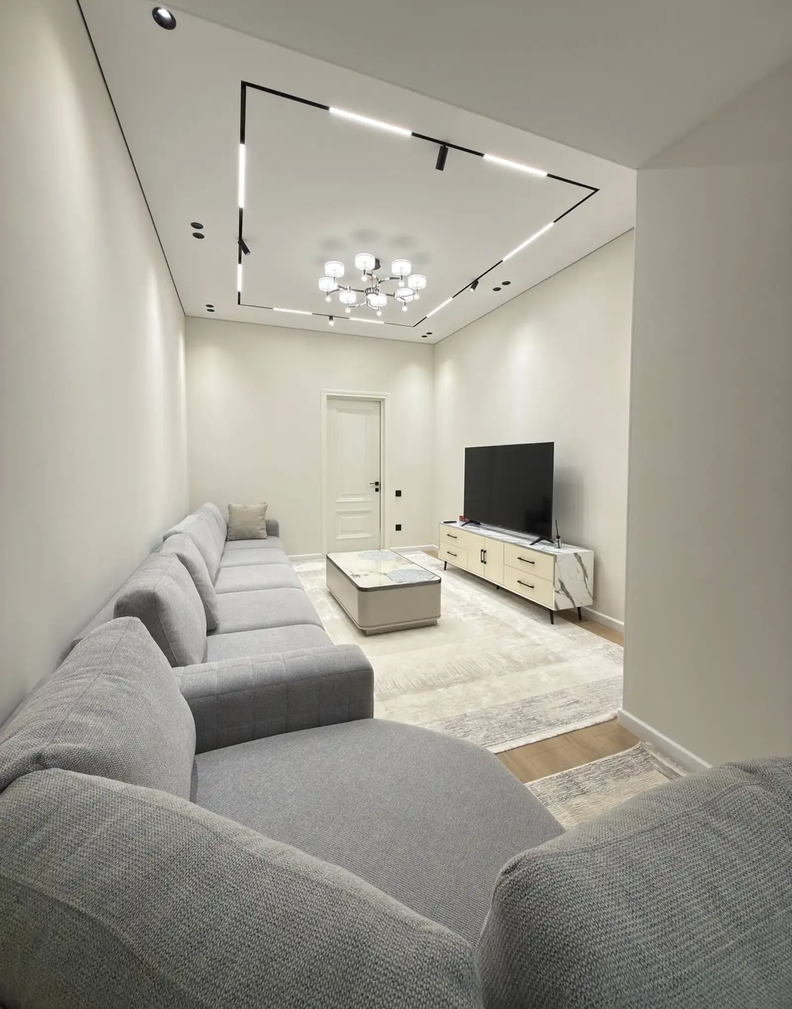 3-комн. квартира, 14 этаж, 103 м², район Сомони, ориентир Гранд Отель