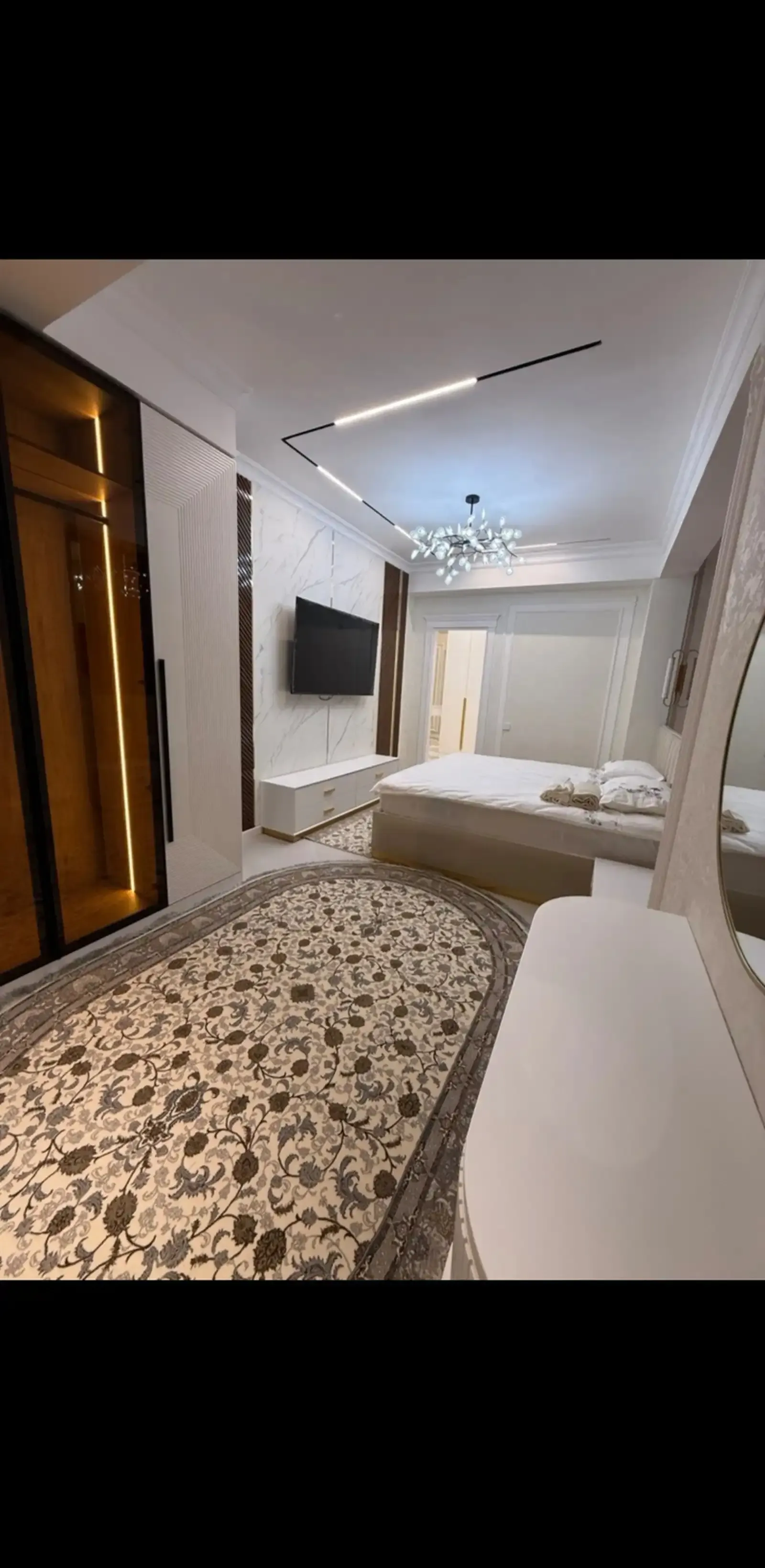 3-комн. квартира, 10 этаж, 120м², Батанический сад