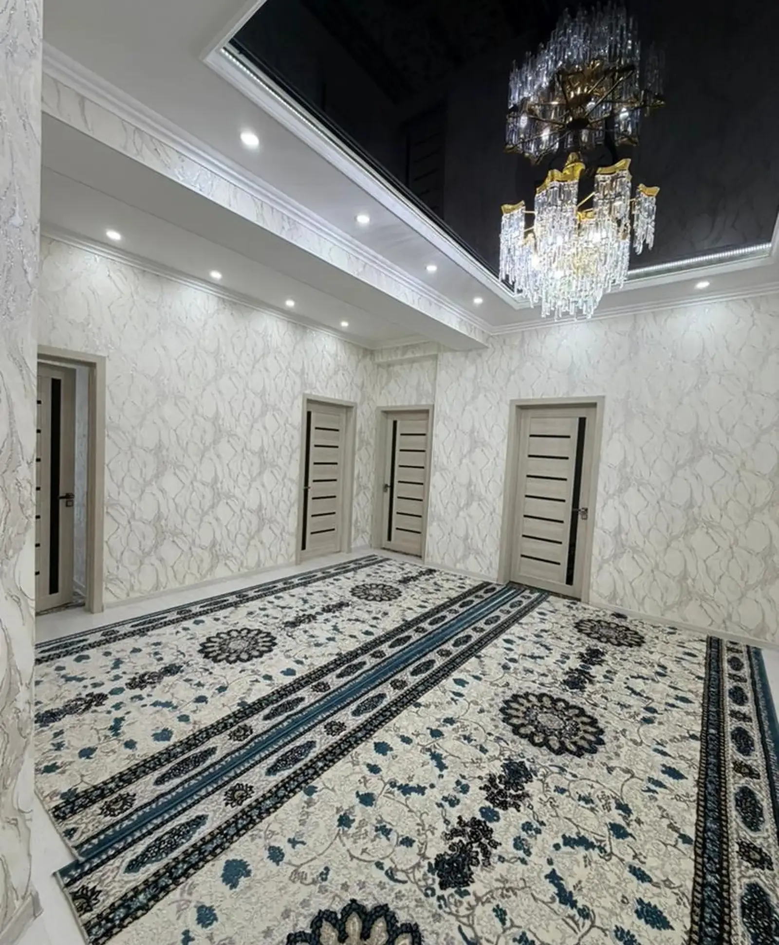 3-комн. квартира, 4 этаж, 81 м², Шохмансур