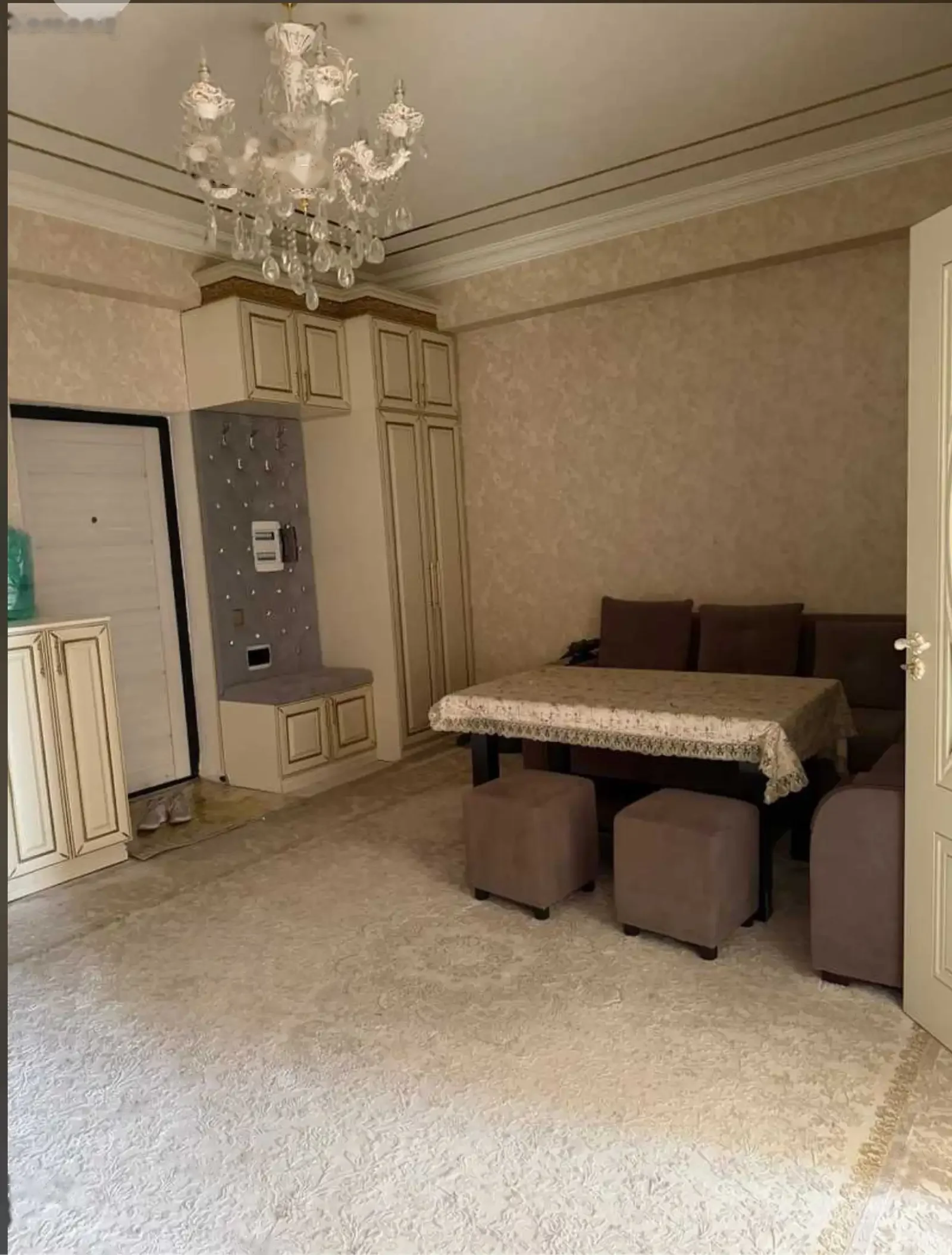 2-к квартира, 16 этаж, 62 м², Голубой экран