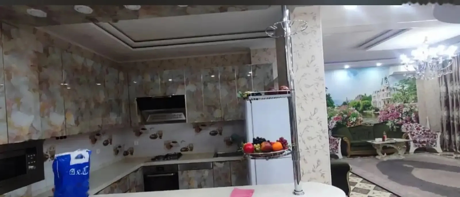 2-комн. квартира, 11 этаж, 95м², Исмоили Сомони